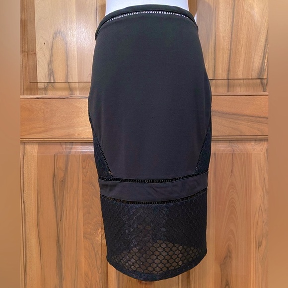 Missguided - Black Pencil Skirt - Peekaboo Crochet & Sheer Mesh Detail, size 12 - Picture 1 of 14